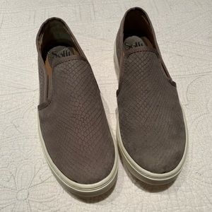 Sofft Women’s Somers Slip On Sneaker